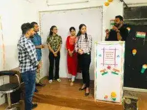 american-Gomti Nagar 8_8_11zon